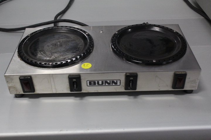lot 92 image: BUNN double coffee pot warmer