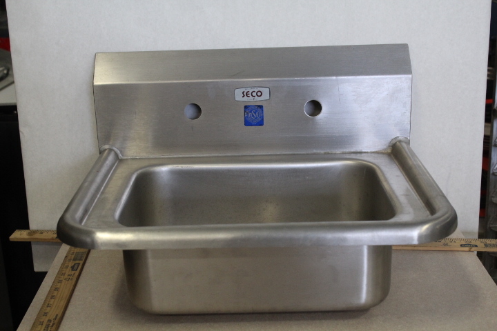 lot 100 image: Hand Sink
