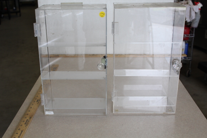lot 154A image: Acrylic Display Cases