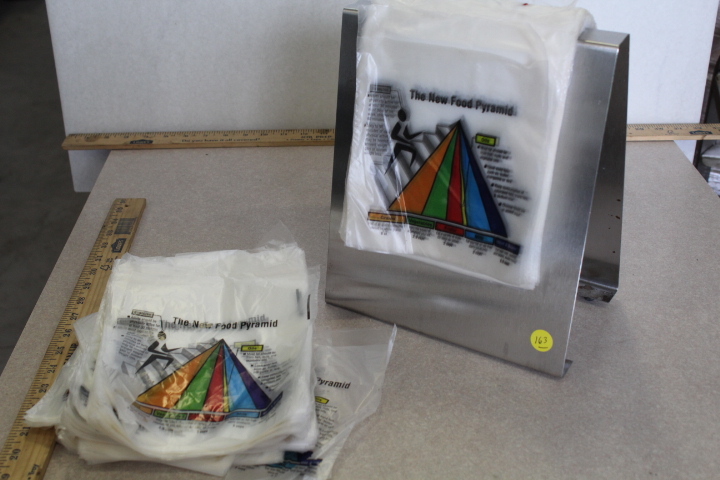 lot 163 image: Bagging stand  sandwich bag holder