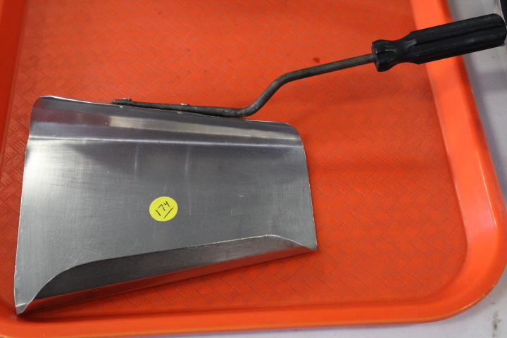 lot 174A image: French Fry Scoop