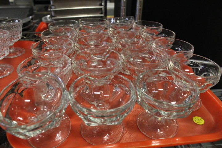lot 225 image: Ice Cream  dessert glassware