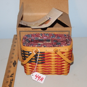 lot 49A image: Longaberger Basket - 2002 Miniature Flag Basket - NIB  (FR)