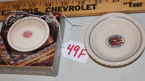 lot 49F image: Longaberger Grandma Bonnies Miniature Pie Plate - NIB  (FR)