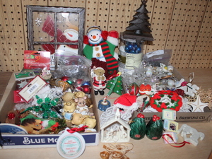 lot 127 image: Christmas Tree Ornaments and Nik Naks  (Garage)