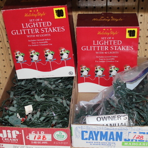 lot 128 image: Christmas Tree Lights  (Garage)