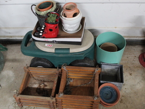 lot 152 image: Gardening Lot  (Garage)