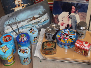 lot 200 image: Slate Pictures & more Lot  (Garage)