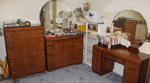 lot 5 image: Vintage Bedroom Suite (No Bed) Lot  (BR1)