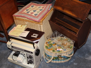 lot 60 image: Sewing Machine  Sewing Baskets  Yarn Storage Box Lot  (BR1)