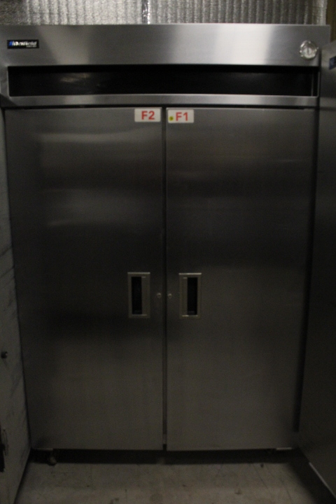 lot 16 image: Delfield 2 door freezer