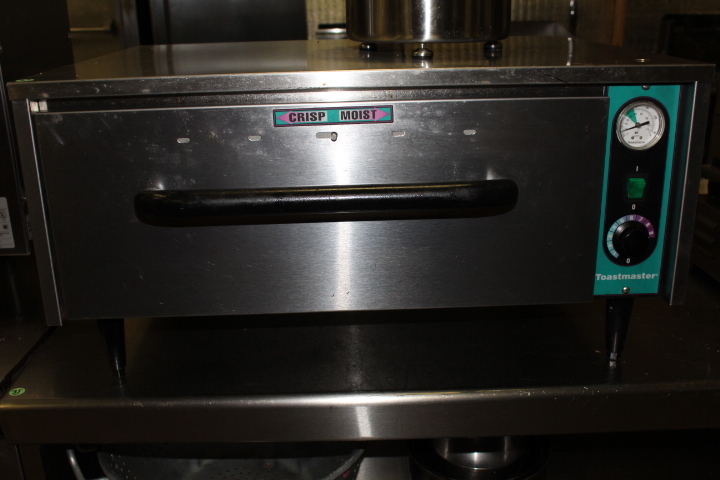 lot 33 image: Toastmaster warming drawer