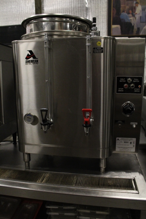 lot 36 image: Coffee Brewer