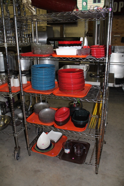 lot 81D image: Metro style shelf