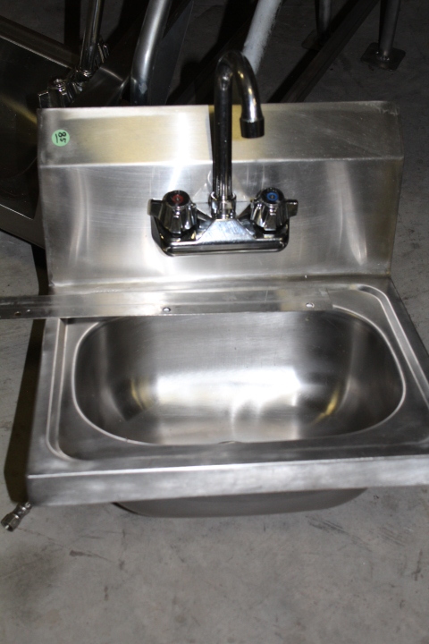 lot 85 image: hand sink