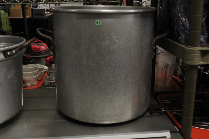 lot 91 image: 60 quart sauce pot