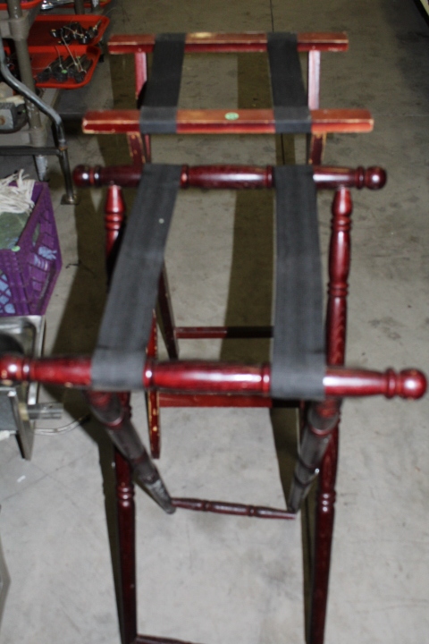 lot 93 image: tray stands
