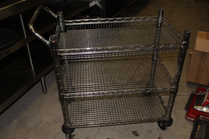lot 106 image: 3 tier cart