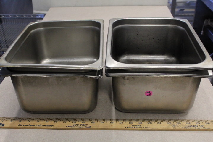 lot 140 image: 12 size insert pans