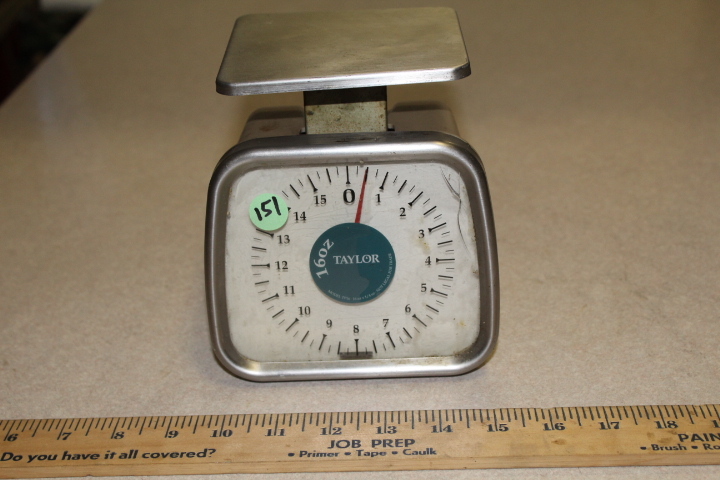 lot 151 image: Taylor portion scale