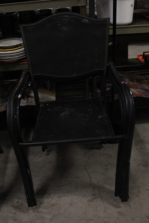 lot 188 image: Outdoor chairs