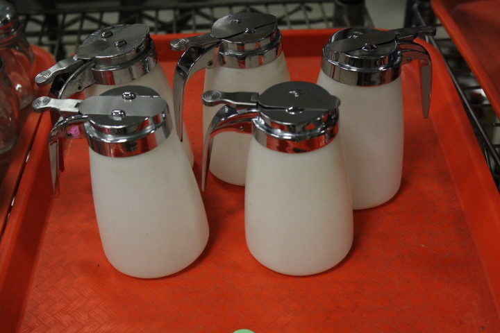 lot 200 image: Syrup dispensers