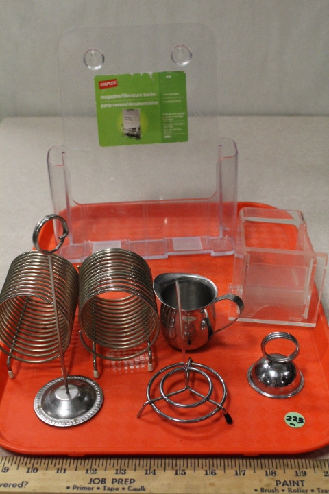 lot 223 image: tray lot