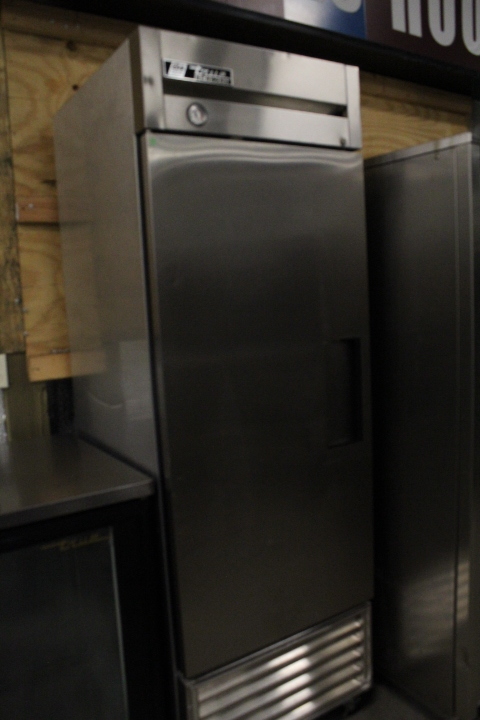 lot 12 image: True Freezer - NEW Compressor