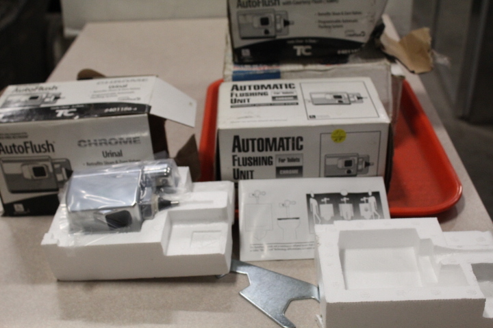 lot 85 image: Flush Valves in boxes