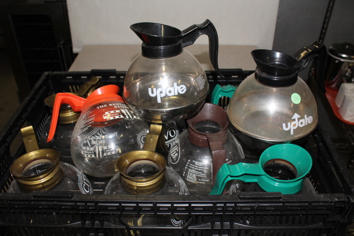 lot 130 image: Coffee Pot lot