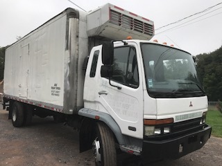 lot 35 image: Refrigerated 22 BOX TRUCK