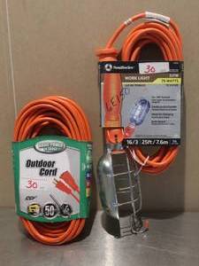 lot 30 image: Work Light and Extension Cord Lot - NEW