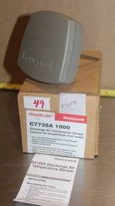 lot 49 image: Honeywell Discharge Air Temperature Sensor - NIB