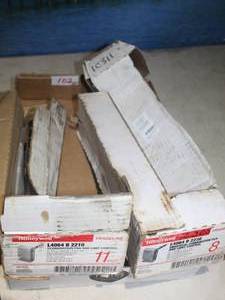 lot 102 image: Honeywell Combination Fan and Limit Controls - NIB