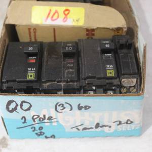 lot 108 image: Square D (QO Line) Double Pole Breakers an Tandem Breaker