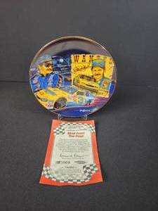 lot 65 image: Blast from the Past 6 12 Decorated Porcelain Plate Bordered in 24k gold Dale Earnhardt 2001
