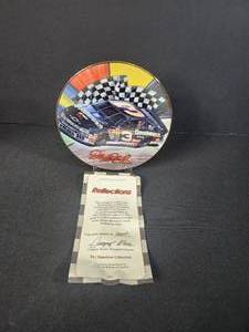 lot 76 image: Reflections  6 12 Decorated  Plate  Dale Earnhardt  1999 Hamilton Collection