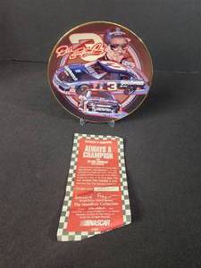 lot 81 image: Always a Champion  6 12 Decorated Plate Dale Earnhardt 2001 Hamilton Collection
