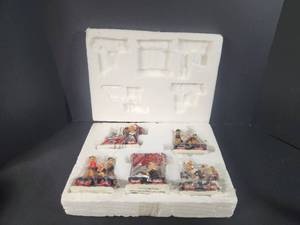 lot 86 image: 2004 5 piece  Dale Earnhardt Christmas express motorsport Collection