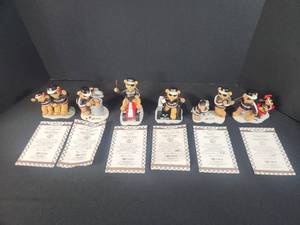 lot 91 image: lot of 6 good ole bears pieces 2004 Dale Earnhardt  Motorsport Collection