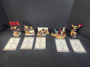 lot 92 image: lot of 5 good ole bears pieces 2005 Dale Earnhardt  Motorsport Collection