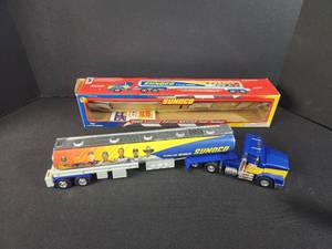 lot 61 image: 2005 Limited Edition Tanker Sunoco