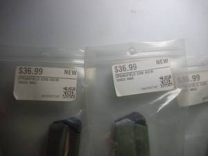 lot 113 image: 3-Springfield magazines