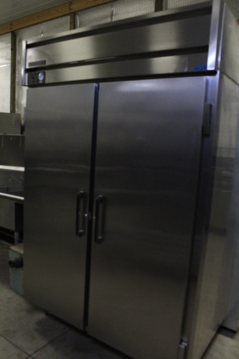 lot 36 image: Double door refrigerator