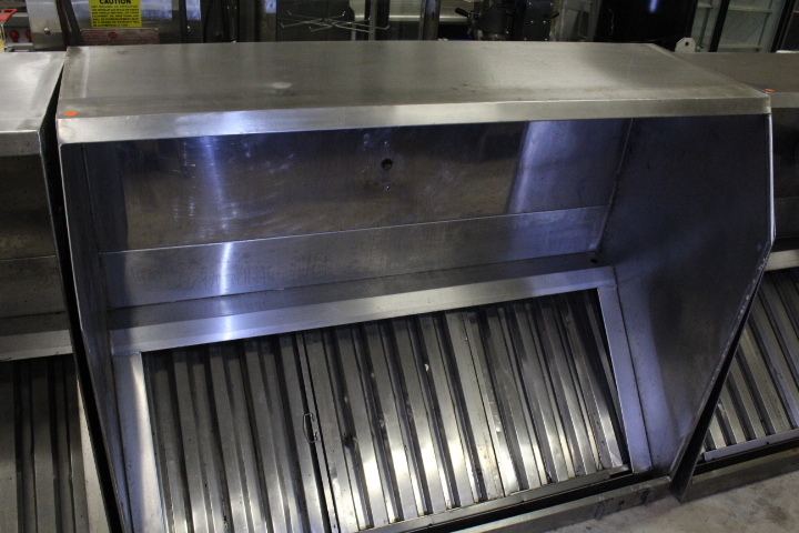 lot 44 image: 5 Exhaust hoods - angle front