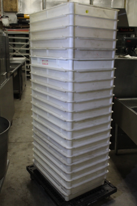 lot 59 image: Dough proofing boxes
