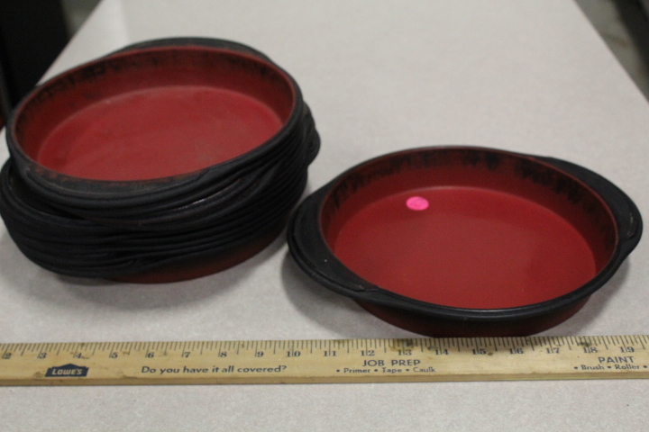 lot 171 image: Cake Pans 9 x 1.5