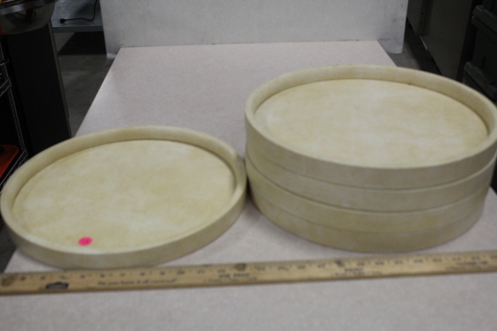 lot 178 image: 15 trays