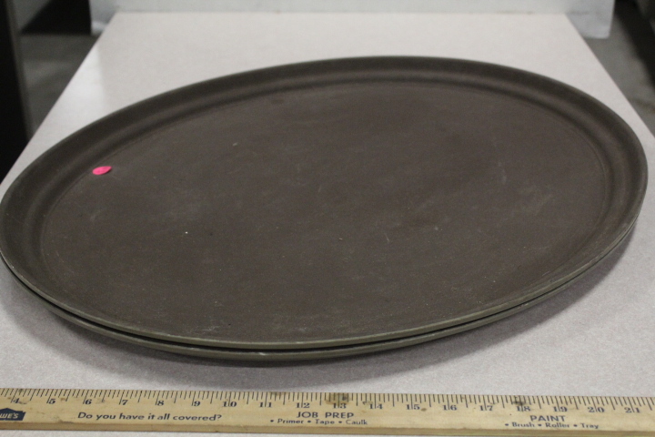 lot 189 image: large Serving Trays