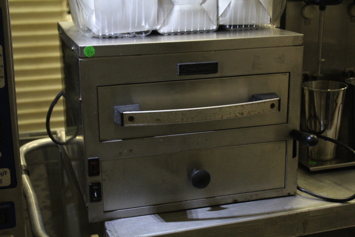 lot 86 image: Steam Warmer